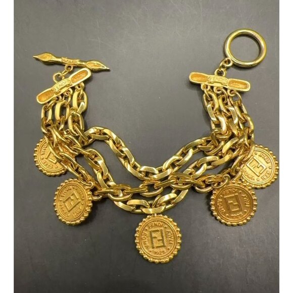 il_fullxfull.2905617671_onng.jpg Pre-owned Fendi Vintage Coin Bracelet Gold